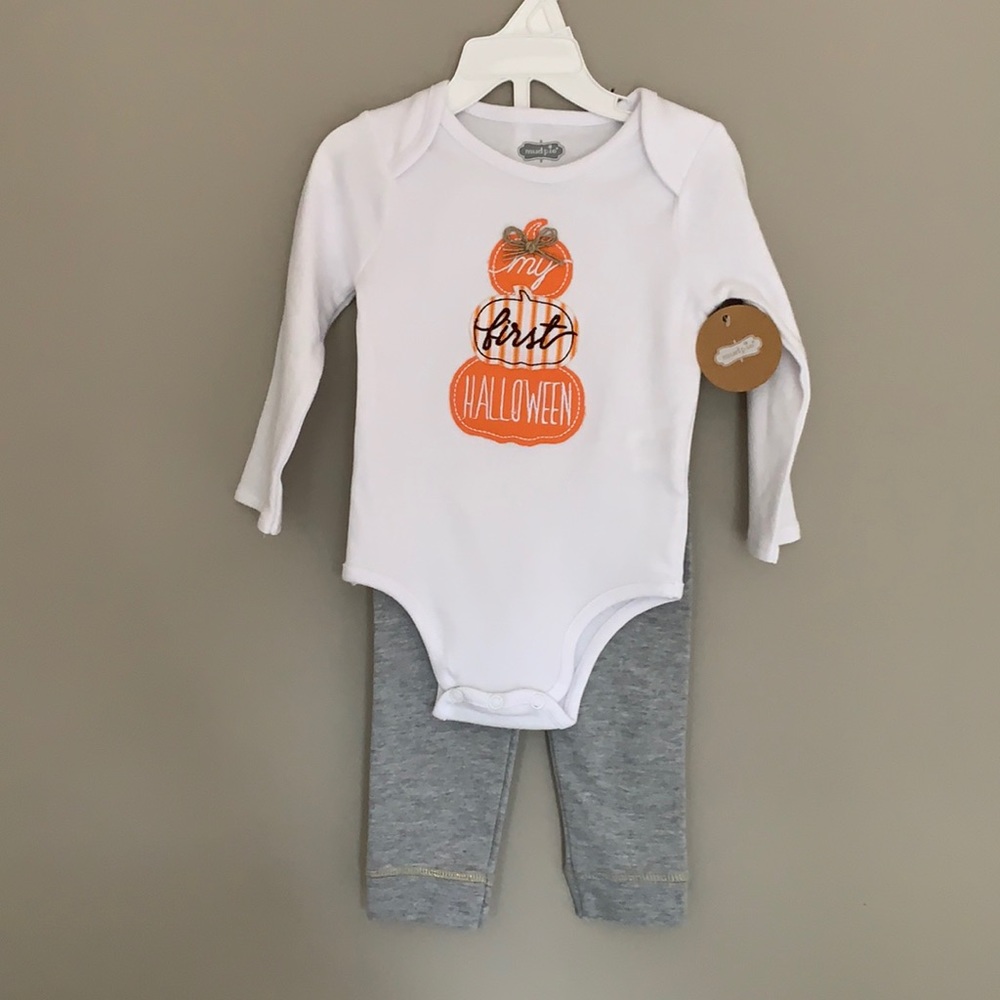 My First Halloween outfit! Brand new with tags. Long sleeve onesie with pants.